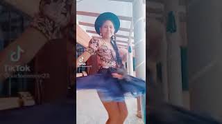 Cholita bonita hermosa