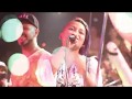 Capture de la vidéo Damas Gratis - No Te Creas Tan Importante (Feat Viru Kumbieron) Video Oficial En Vivo