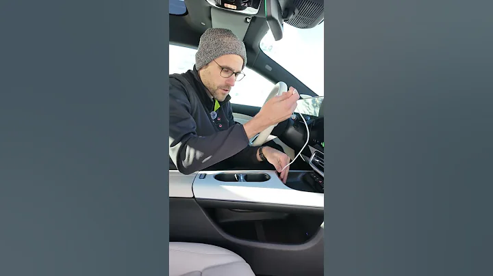 Outrage?! Cable hole in the all-new Mercedes CLA