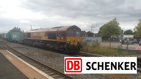 Walsall Railway Staiton - DB Schenker Rail - 66151