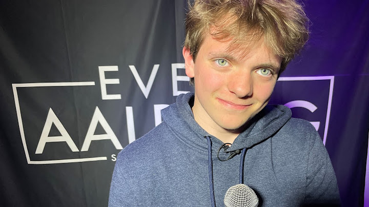 Jonathan laver stand-up og har tourettes