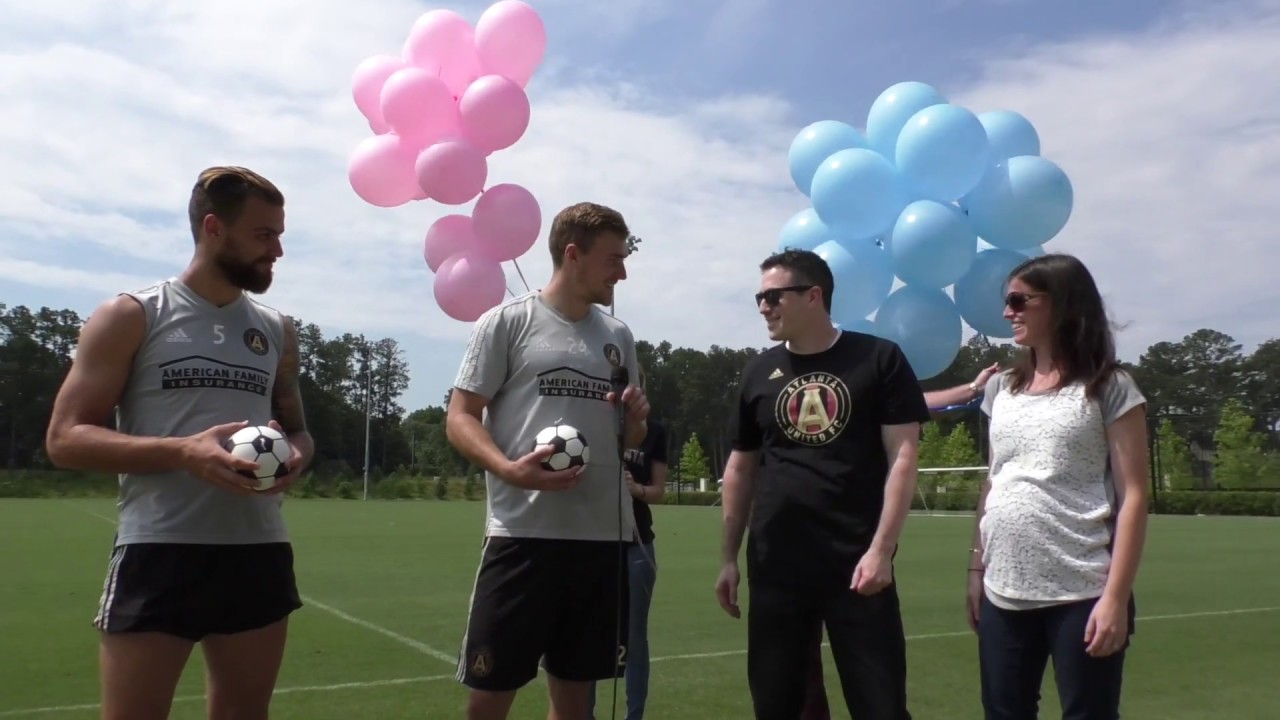 An Atlanta United baby gender reveal atlanta united fc x la galaxy