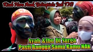 Terharu !!! Hanya di Temani Sang Adik Anak Yatim-piatu dilantik menjadi Prajurit TNI AD 2022