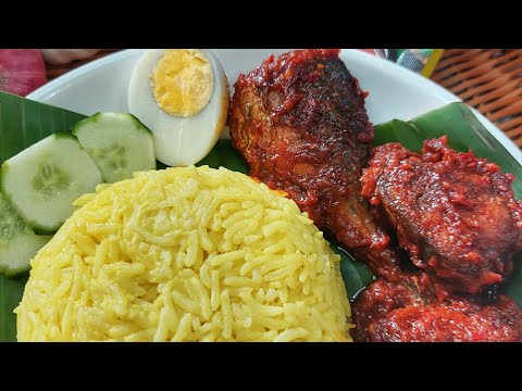 Nasi Kuning Ikan Cakalang
