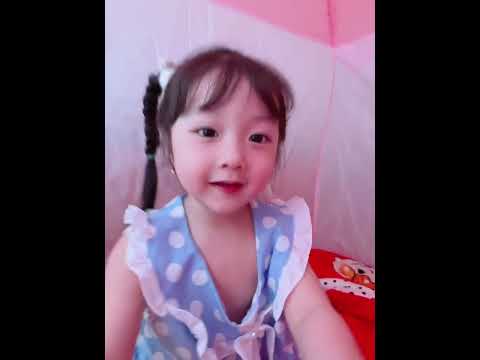 Món quà từ ba Hạo Nam gửi về từ nơi xa cho pé Tina Bùi🥰