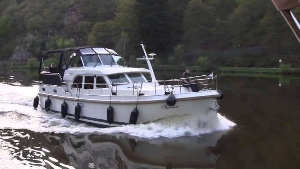 Mit einer Linssen-Motoryacht über Saar und Mosel