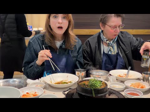 다이어트때문에 밥 안먹겠다던 아내 앞에서 대한민국 1등 된장찌개를 시켰더니...