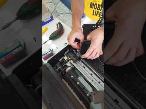 וִידֵאוֹ: כיצד לנקות את הראש של מדפסת הזרקת דיו של HP