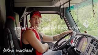 AL VOLANTE Luis ALFONSO (Letra)