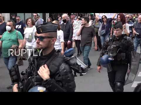 France: Anti-COVID pass protesters hit Paris for 10th weekend running