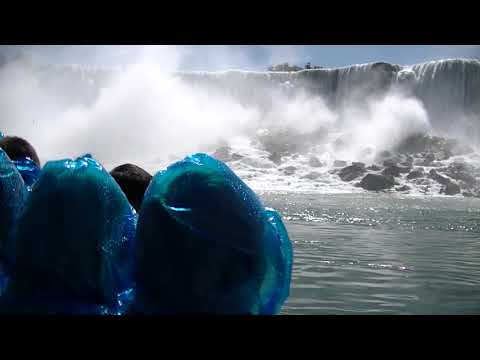 Video: Canadian Islands Koj Yuav Tsum Mus Saib