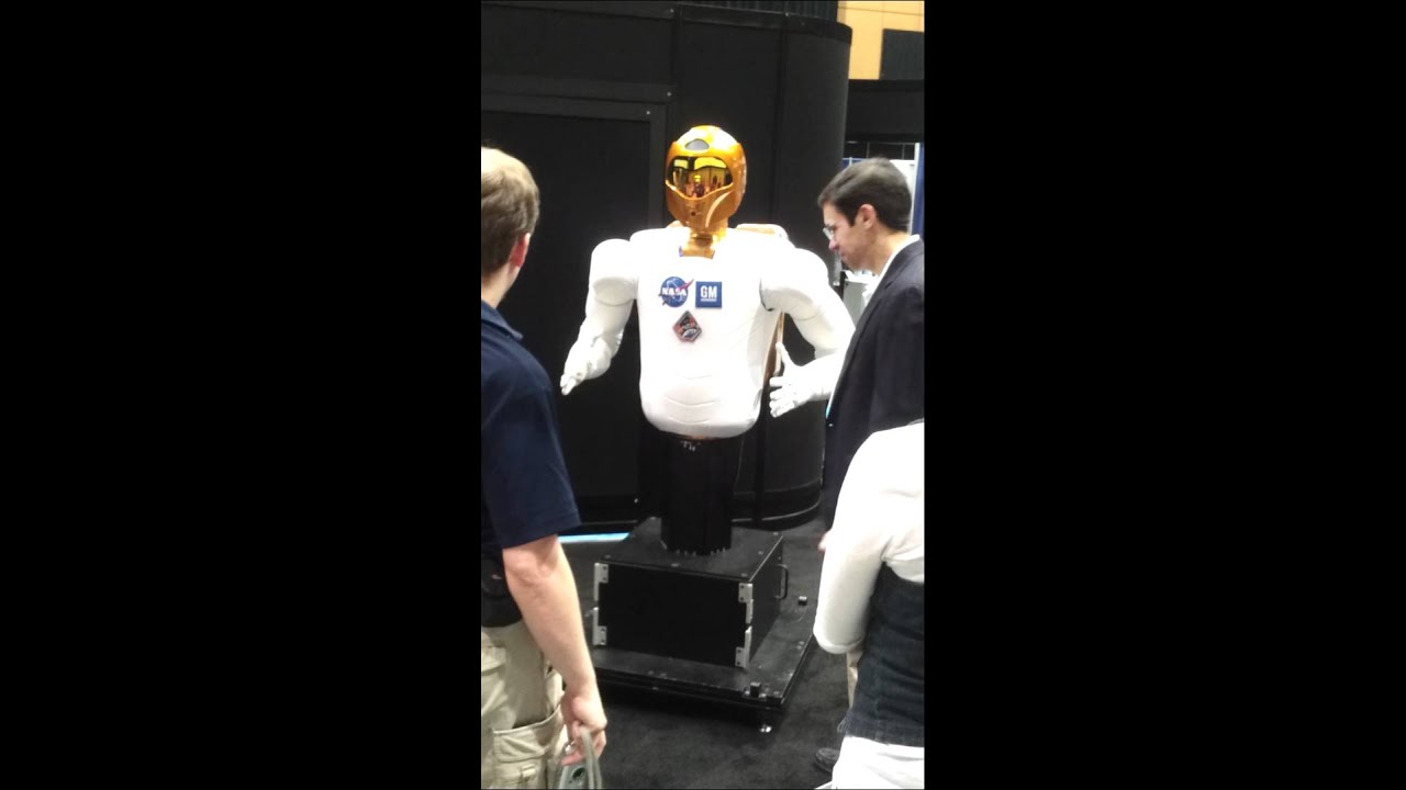 ReNeu Lab Trip to ICRA 2012: The Robonaut