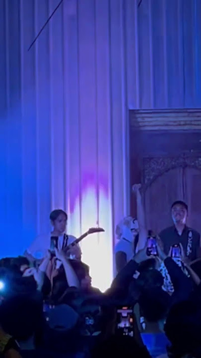 Rima Ini Mekar Dengan Amat Biru (Dongker x Kinder Bloomen) #konser #tour