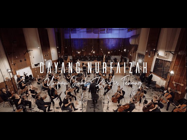 Dayang Nurfaizah – Umpan Jinak Di Air Tenang (Official Music Video) class=