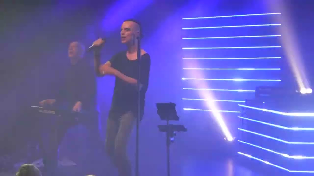 Solar Fake - Nothing`s Wrong 07.12.24 Backstage München