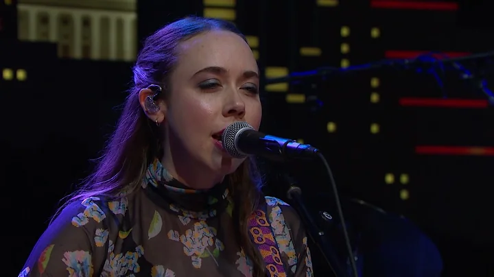 Sarah Jarosz on Austin City Limits "Hometown"