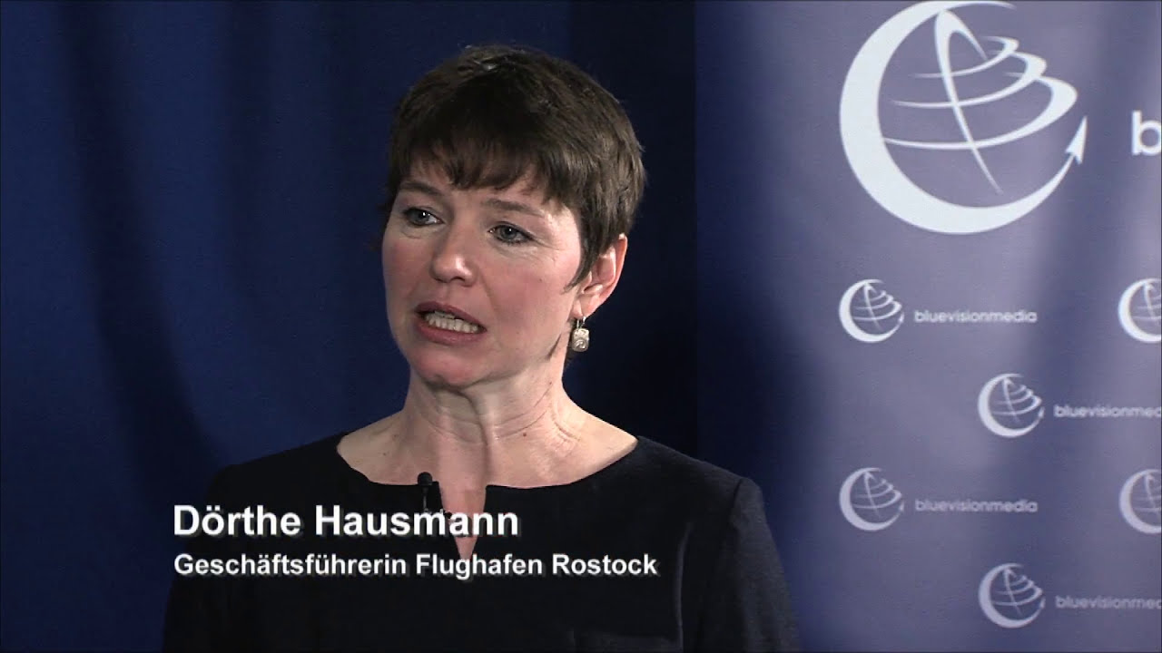 ITB Interviews 2017 - Dörthe Hausmann vom Flughafen Rostock - YouTube
