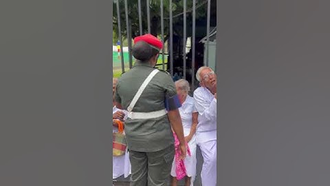 සිරි දළඳා වන්දනාව
