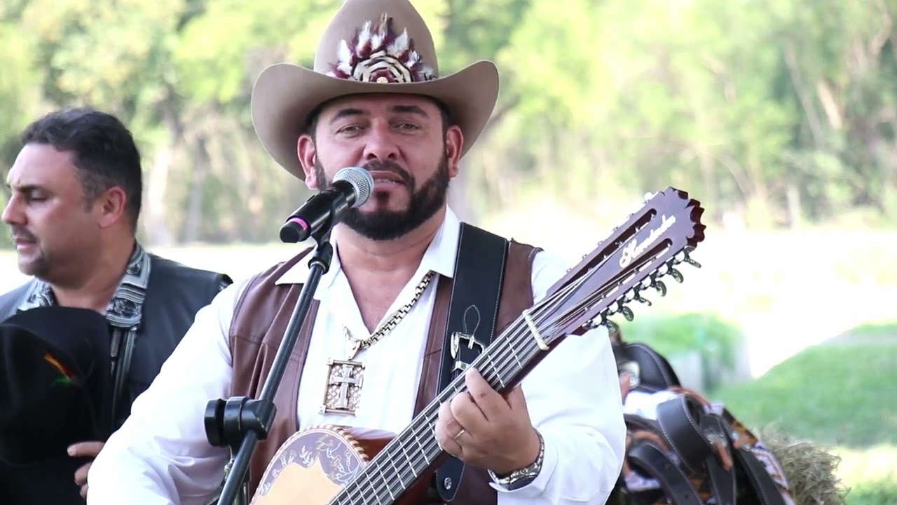 Los Viejones De Linares - Viejo Gruñón (Festejando Al Viejon)