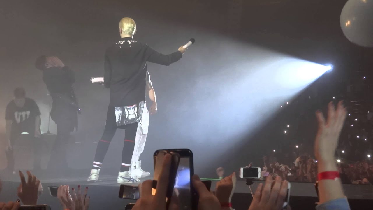 30 Seconds to Mars - Happy birthday Shannon - live in Sochi 2015 (part 6)