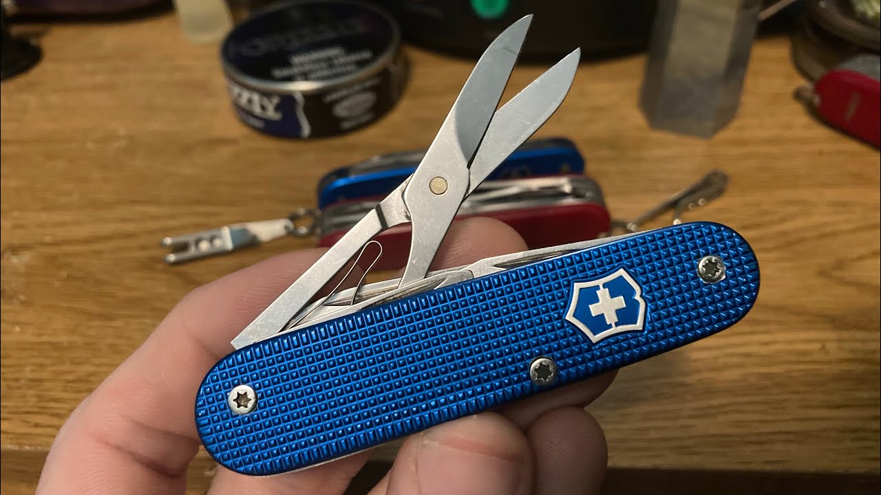 Victorinox Bantam Alox Multitool 0.2300.26