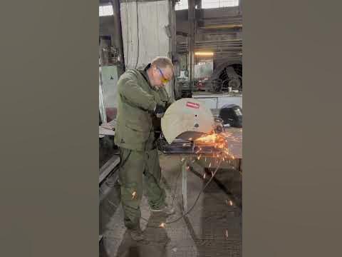 Пилим, режем, варим. 1М. #1м #завод #металл #4к - YouTube