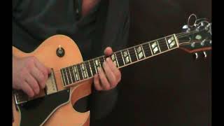 Miniatura de vídeo de "Don't You Worry 'Bout A Thing - Jazz Guitar Lesson 9"