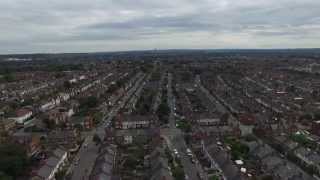 DJI Phantom 3 Professional 4K Footage - Tooting