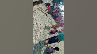 aha mori sundori, kije kori mon mane na duhai tumi rag koro na