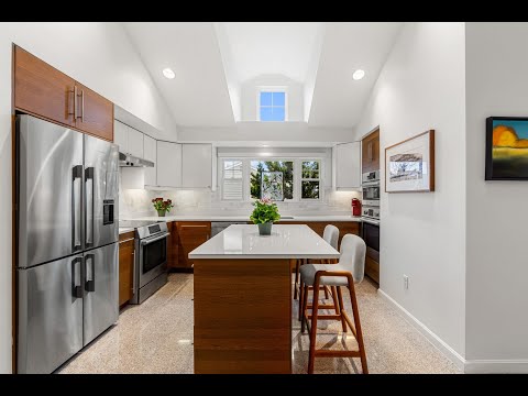 11 Ridge Street, Winchester, MA home video tour
