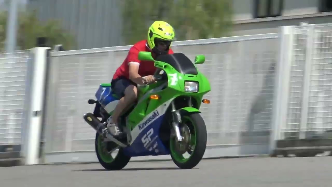 KAWASAKI ZXR 400 YEAR 1992 ROAD TEST EXHAUST SOUND - YouTube