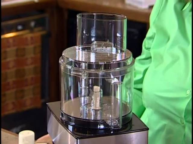 Cuisinart Elemental 11 Food Processor (FP-11) Demo Video 