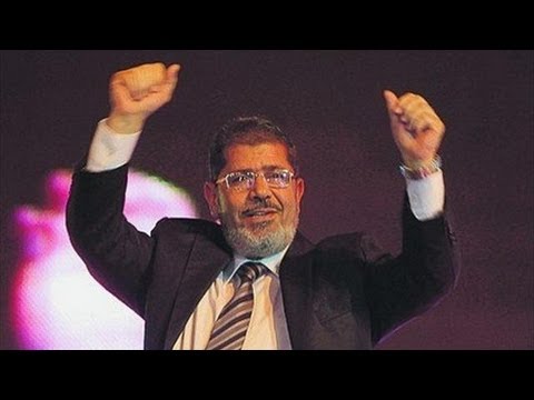 اغنية مايستهلش يكون رئيس