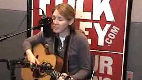 Diana Jones - Cracked and Broken - FolkAlley.com