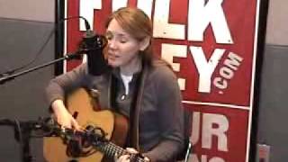 Diana Jones - Cracked and Broken - FolkAlley.com chords