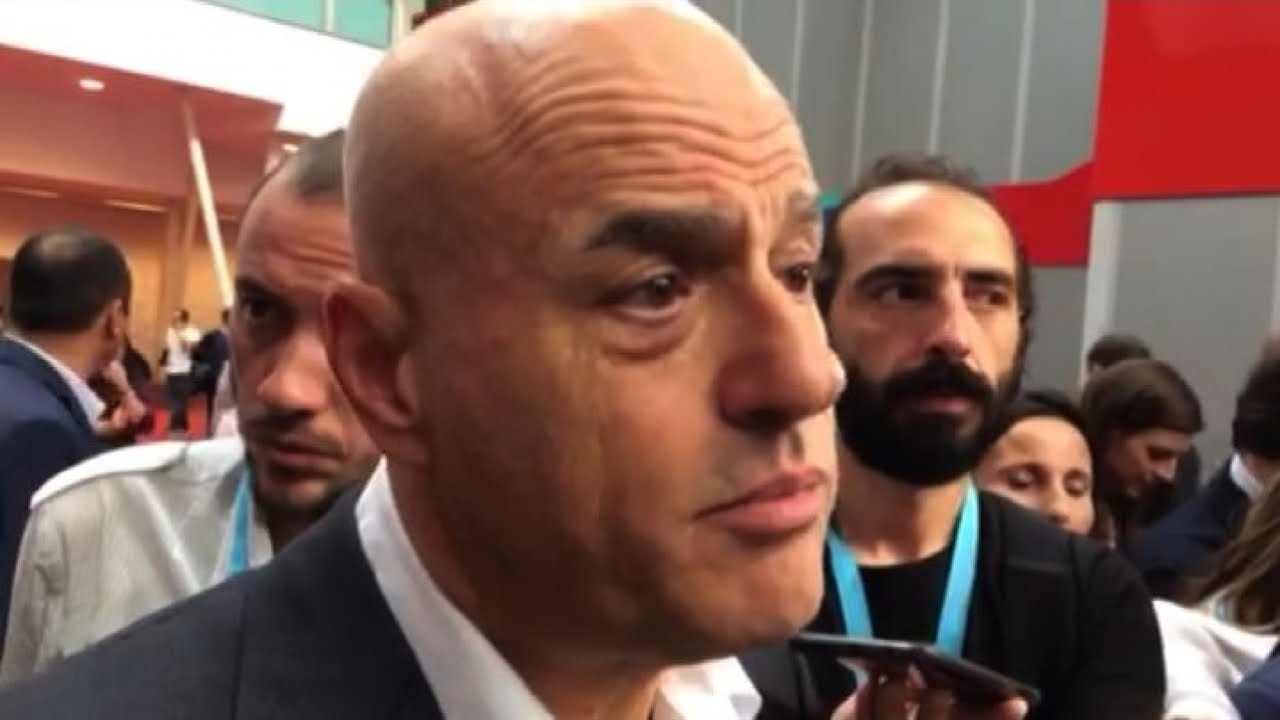 Eni, Descalzi: governo non chiede, siamo noi a dover assumere