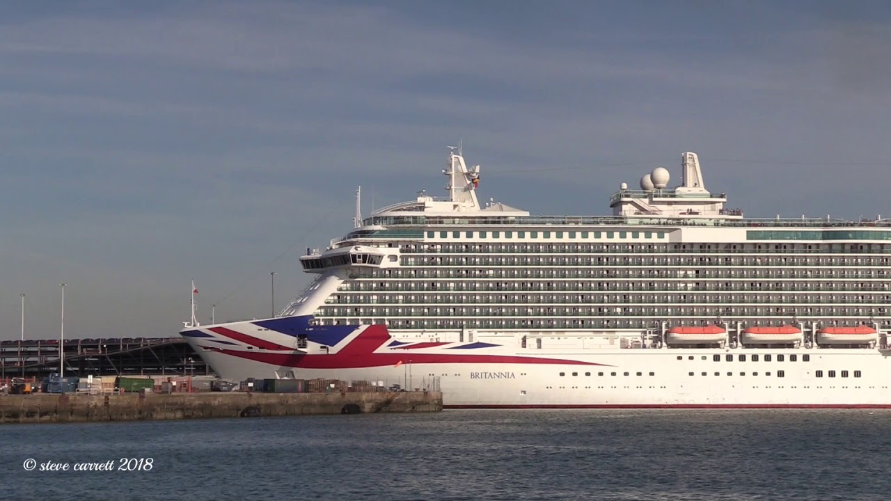 p and o cruise ships in southampton today