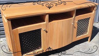 Mesa auxiliar hecha con madera Kauri