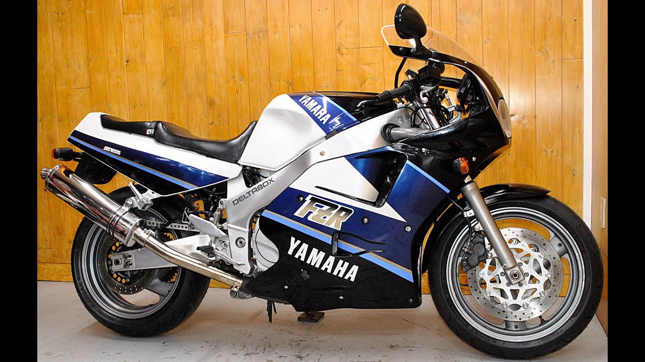 Yamaha FZR1000 Delkevic muffler sound and details.ヤマハ
