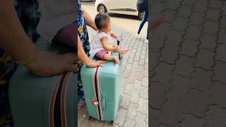 കുറച്ച് ഓവർ അയലെ എല്ലാരും ശ്രദ്ധിക്കൂ 🤣🤣 #baby #kidsfun #viral #viralshorts #kerala #uae #cutebaby