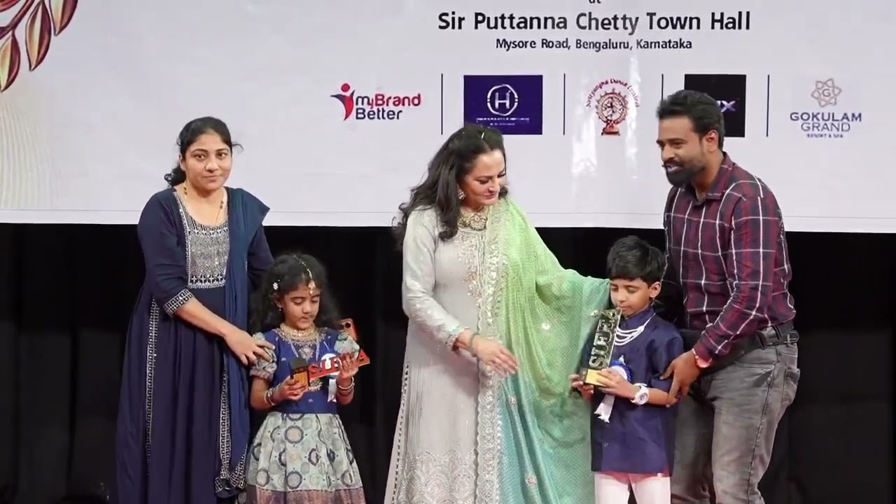 Kid Models Rana & Esha Win South Indian Excellence Award | Jayapradha | Anish Creations