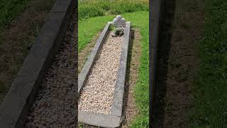 8ft grave of the Blackburn Giant! #history #blackburn #graves #cemetery #guinnessworldrecords