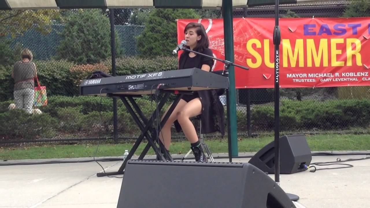 Christina Grimmie singing 