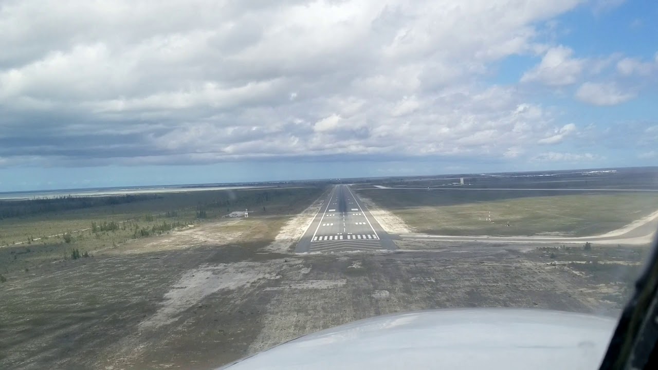 Approach and Landing at Freeport International Airport (MYGF) YouTube