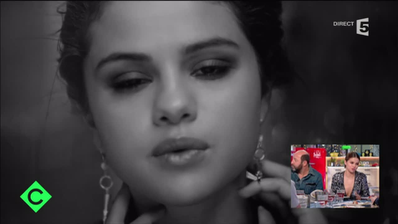 Selena Gomez, star planétaire - C à vous - 10/03/2016
