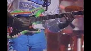 (BETTER QUALITY!) Living Colour performing 'Cult Of Personality' on Arsenio
