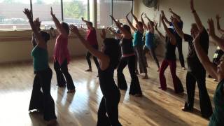 Nia routine REACH with Holly Nastasi