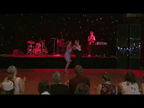 Tony & Irene - Teacher's Showcase - Swinging at the Seance