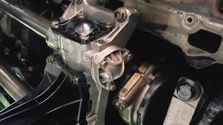 2010 Freightliner cascadia dd15 oil pan and oil tube seals removal