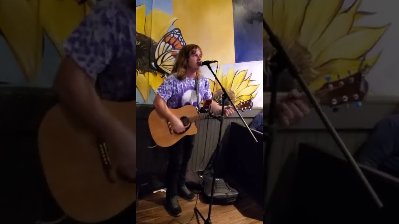 Marshall Stone singing Instant Karma at Route 24 Ale House in Bel Air, MD 10/8/22